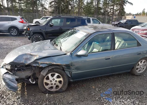 2000 Toyota Camry Le из США, поврежденный, VIN JT2BG22KXY0455635